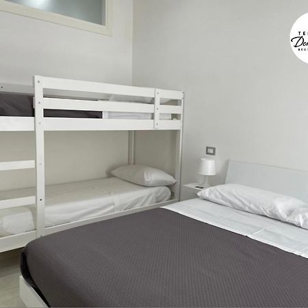 Terrazza Don Mario Bed&Breakfast ปอซซุออลี ภายนอก รูปภาพ